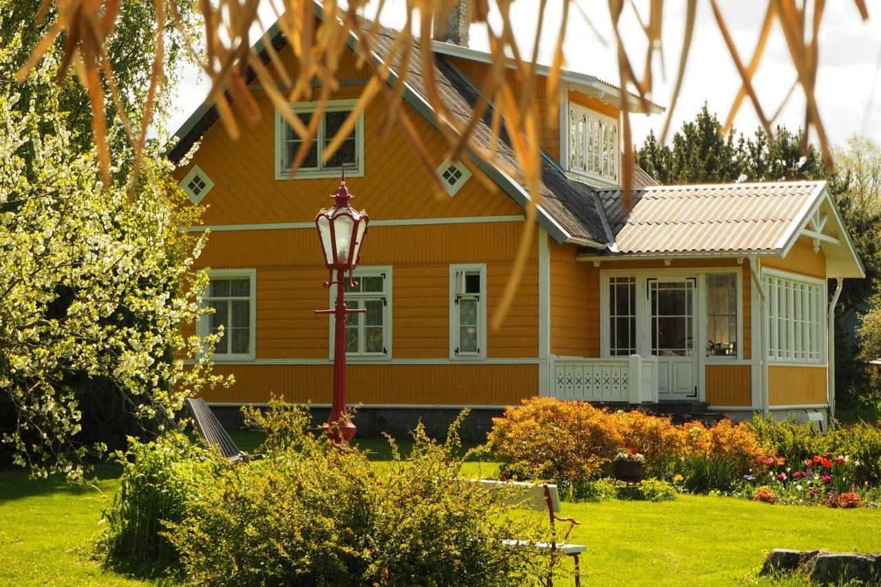 Leesi Puhkemaja Guest House Exterior foto
