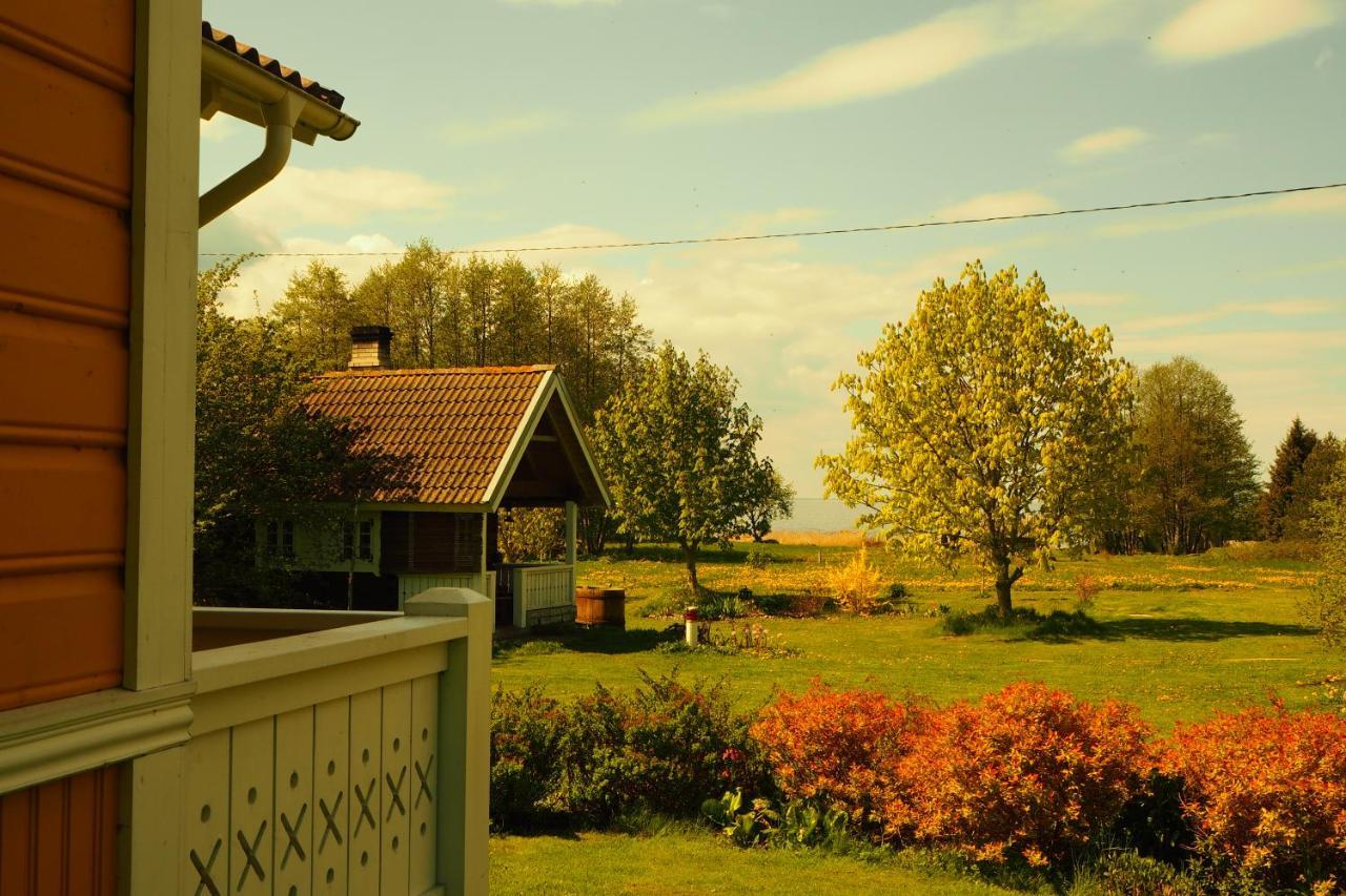 Leesi Puhkemaja Guest House Exterior foto